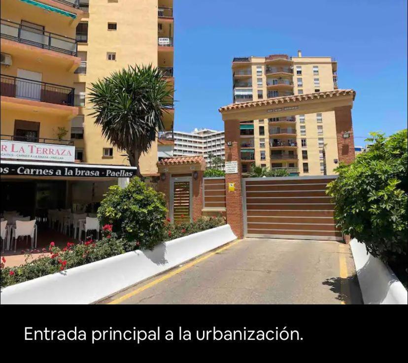 טורמולינוס Apartamento Paseo Maritimo De Playamar מראה חיצוני תמונה