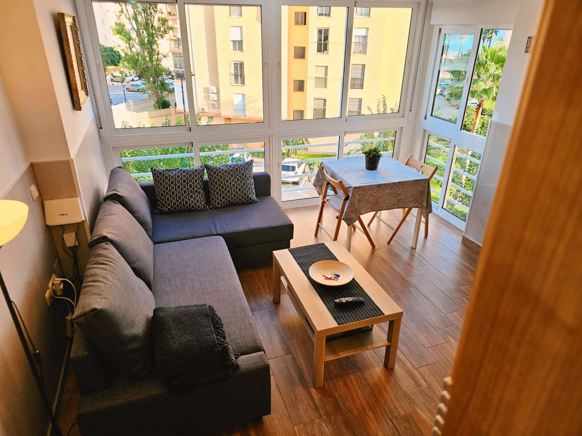 טורמולינוס Apartamento Paseo Maritimo De Playamar מראה חיצוני תמונה