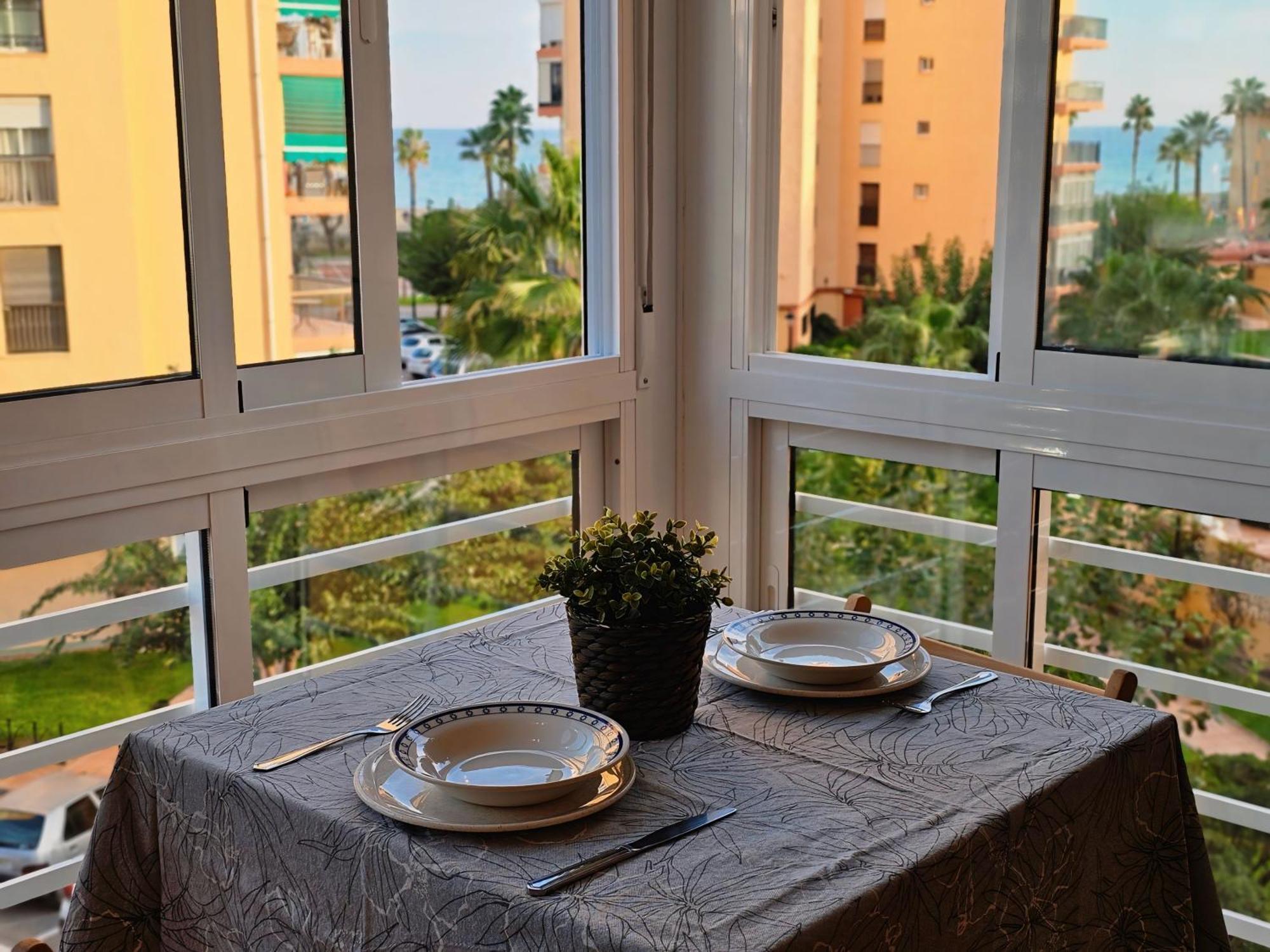 טורמולינוס Apartamento Paseo Maritimo De Playamar מראה חיצוני תמונה