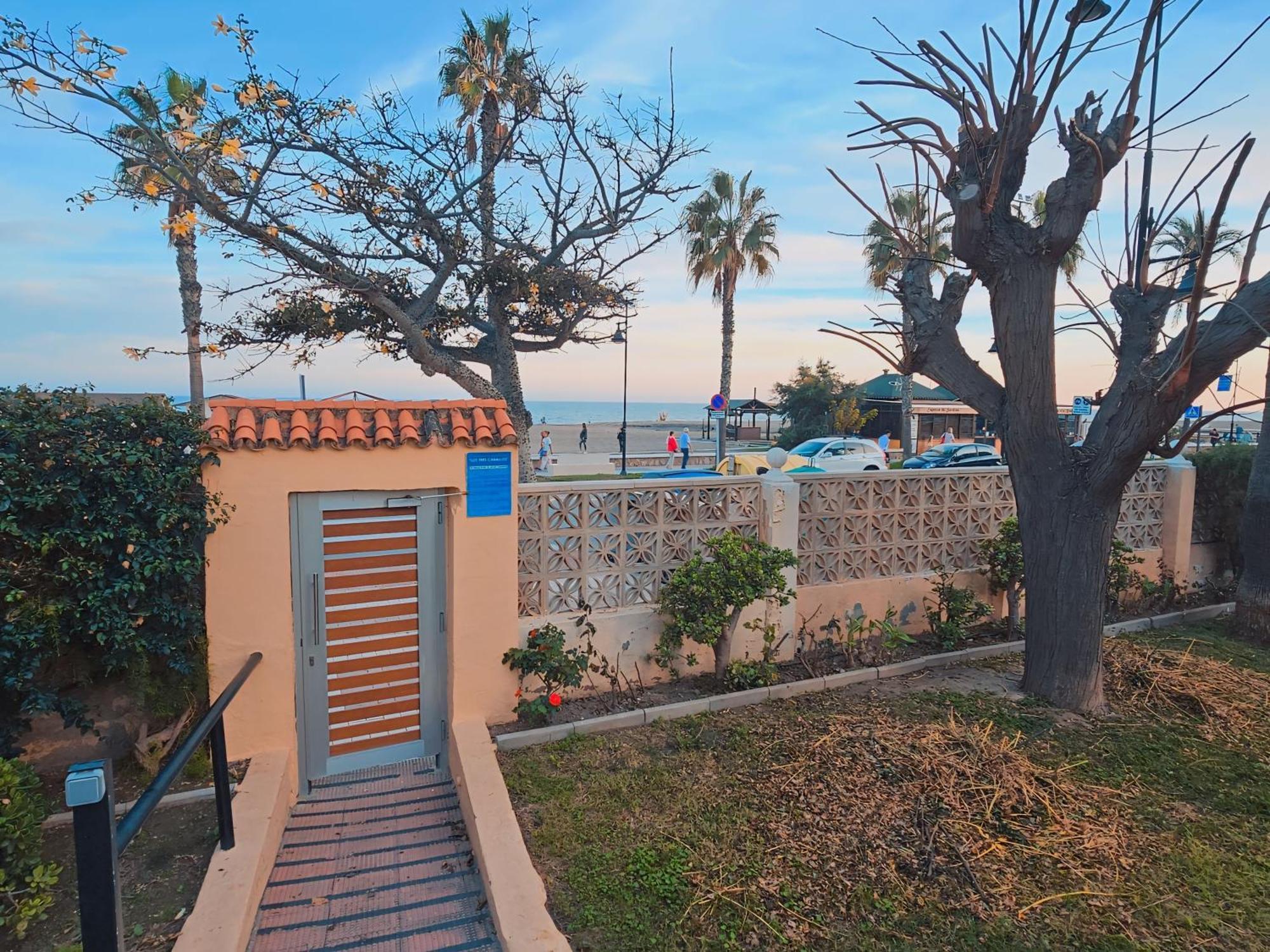 טורמולינוס Apartamento Paseo Maritimo De Playamar מראה חיצוני תמונה